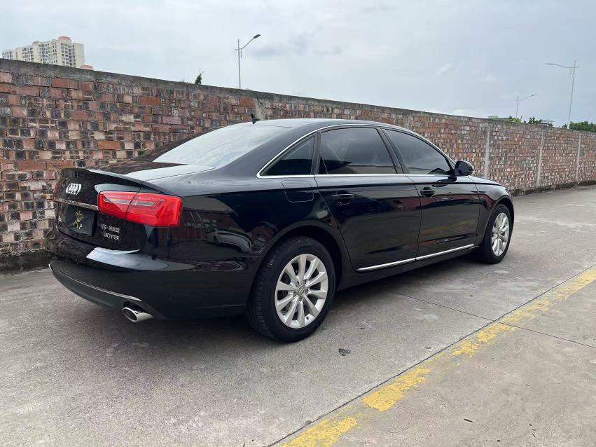 Audi A6 2014 thumb 5