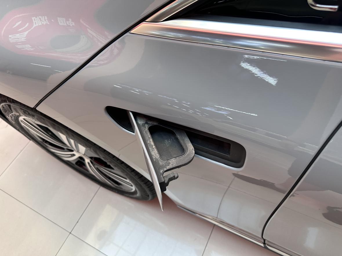Mercedes-Benz EQE 2022 thumb 12