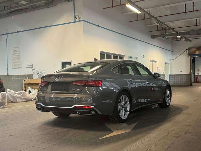 Audi A5 2024 thumb 4