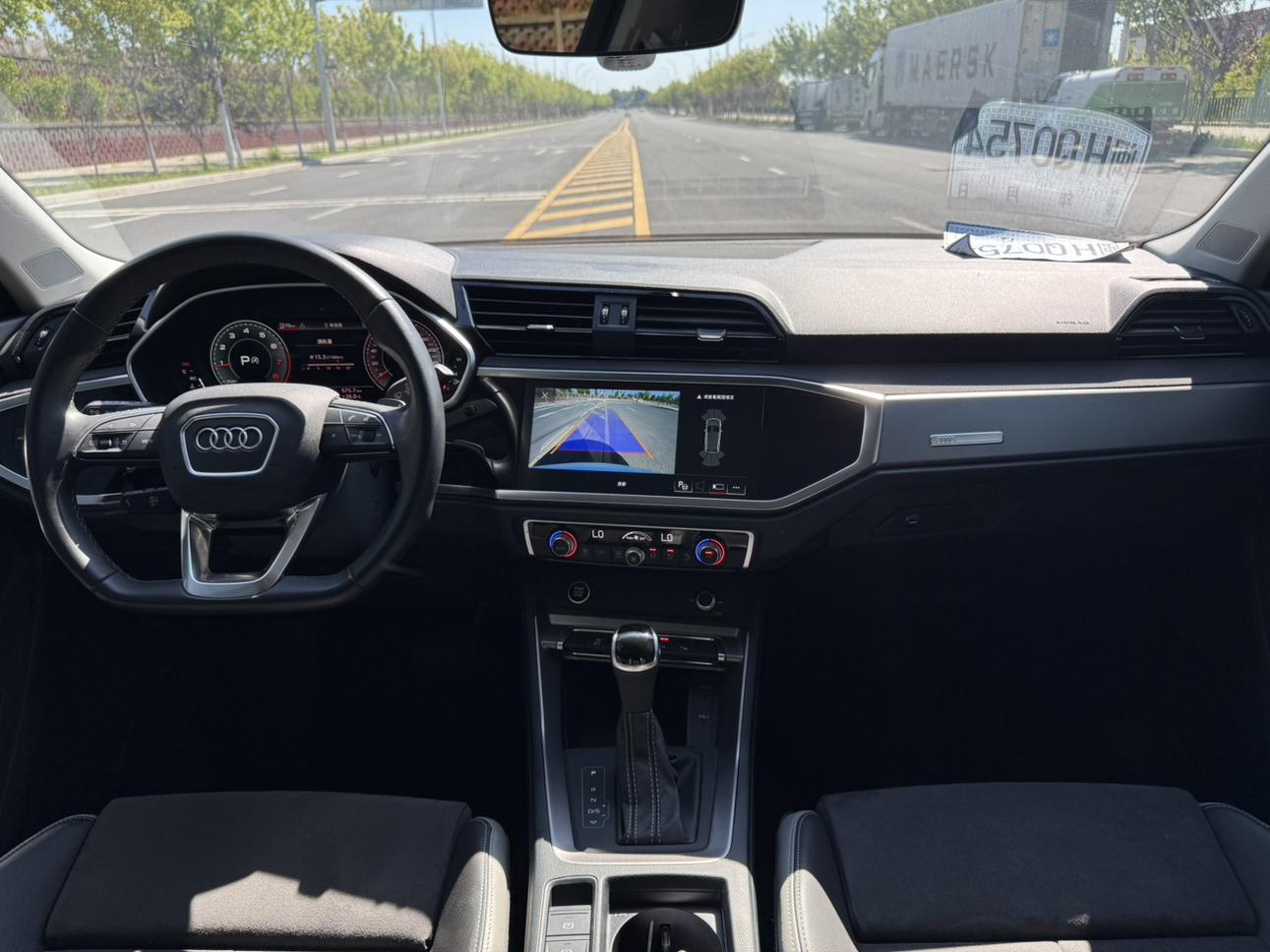 Audi Q3 2022 thumb 6