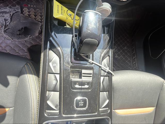 Bestune T77 2020 thumb 12
