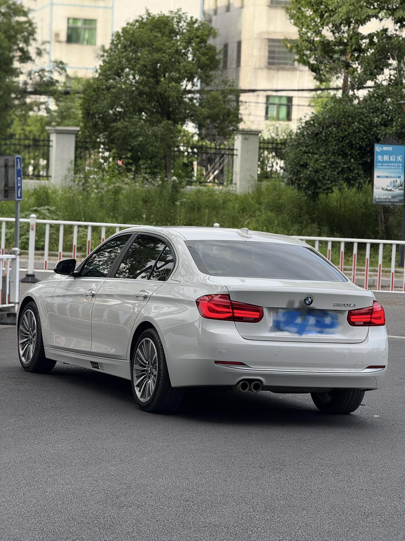 BMW 3 серии 2019 thumb 2