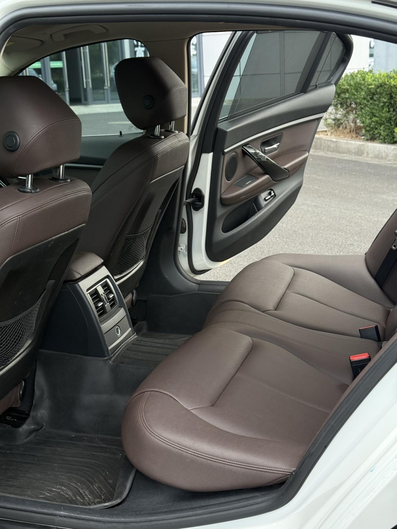 BMW 3 серии 2019 thumb 6