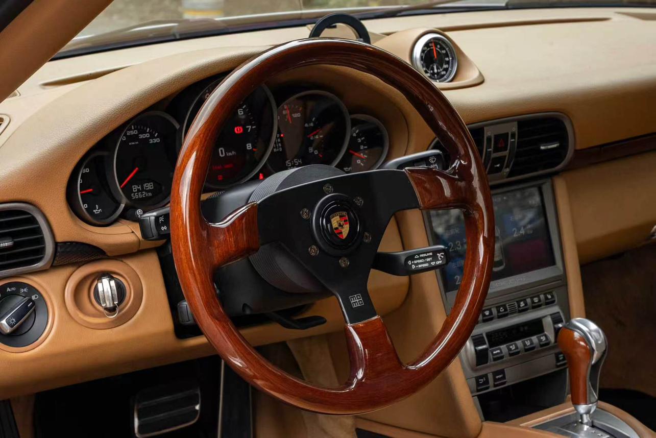 Porsche 911 2006 thumb 10