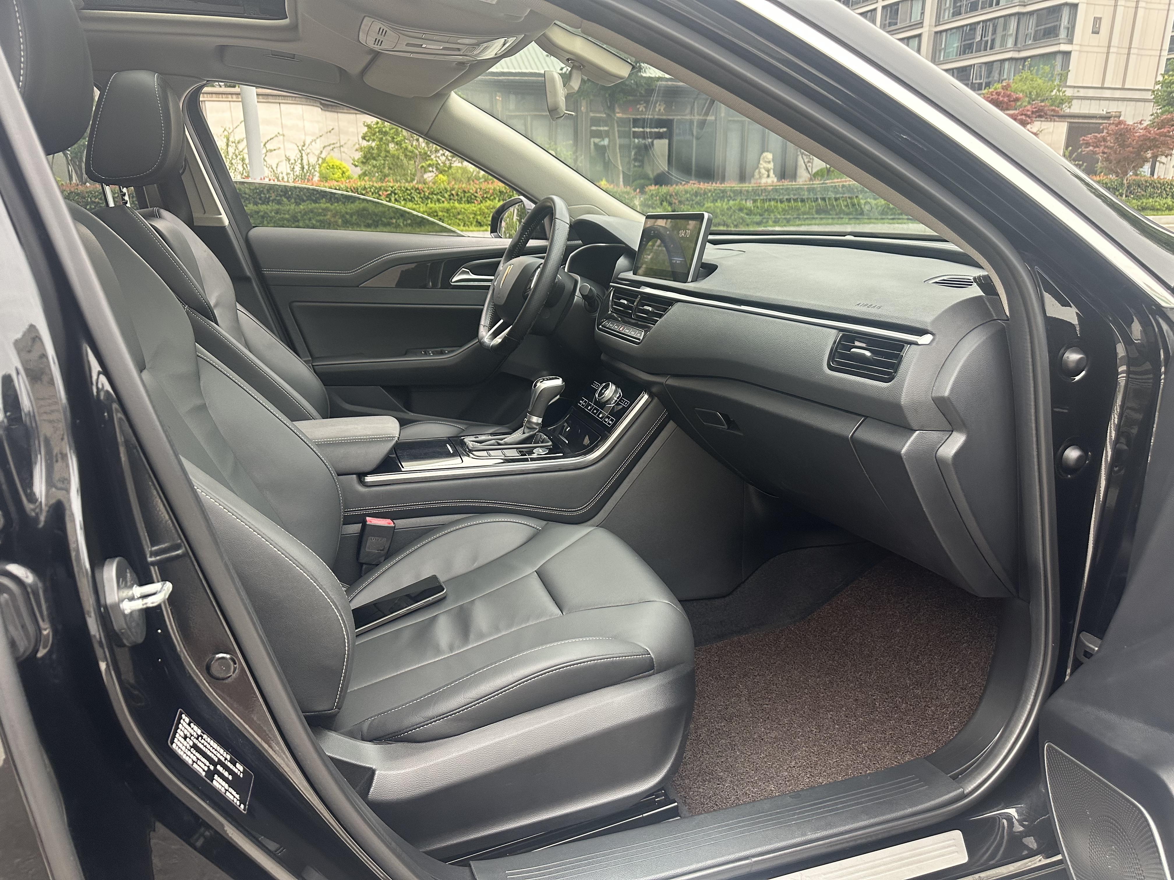 Hongqi H5 2019 thumb 7