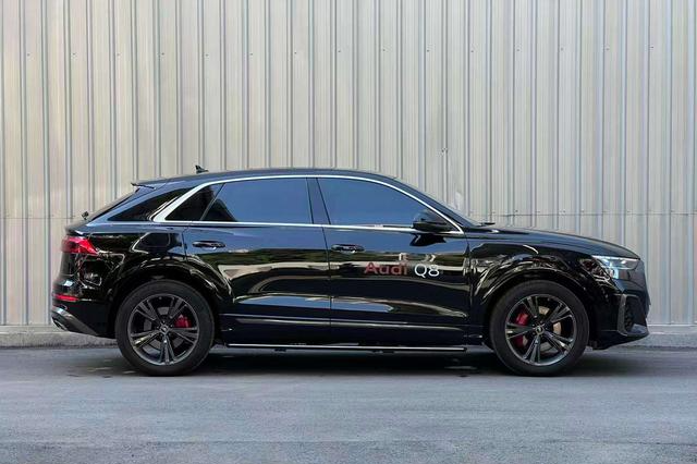 Audi Q8 2024 thumb 3