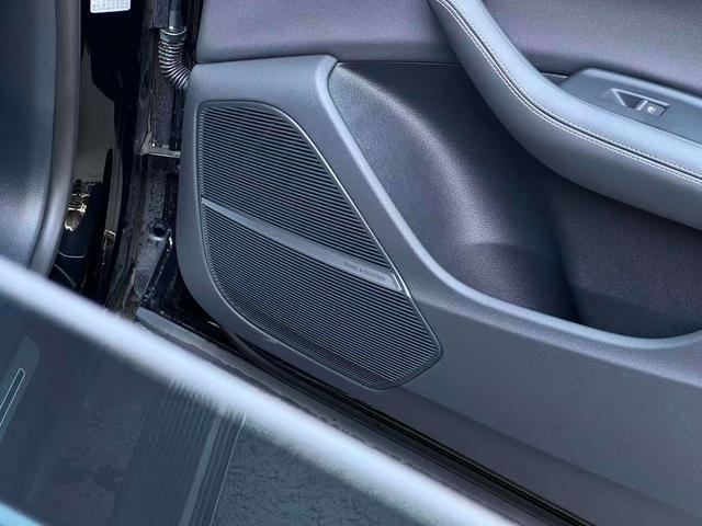 Audi Q8 2024 thumb 11