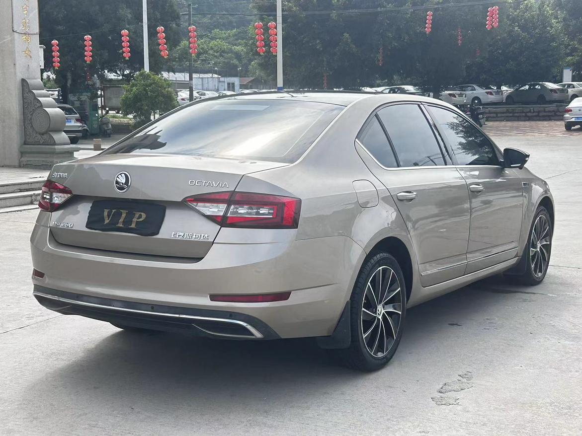 Skoda Ming Rui 2018 thumb 4