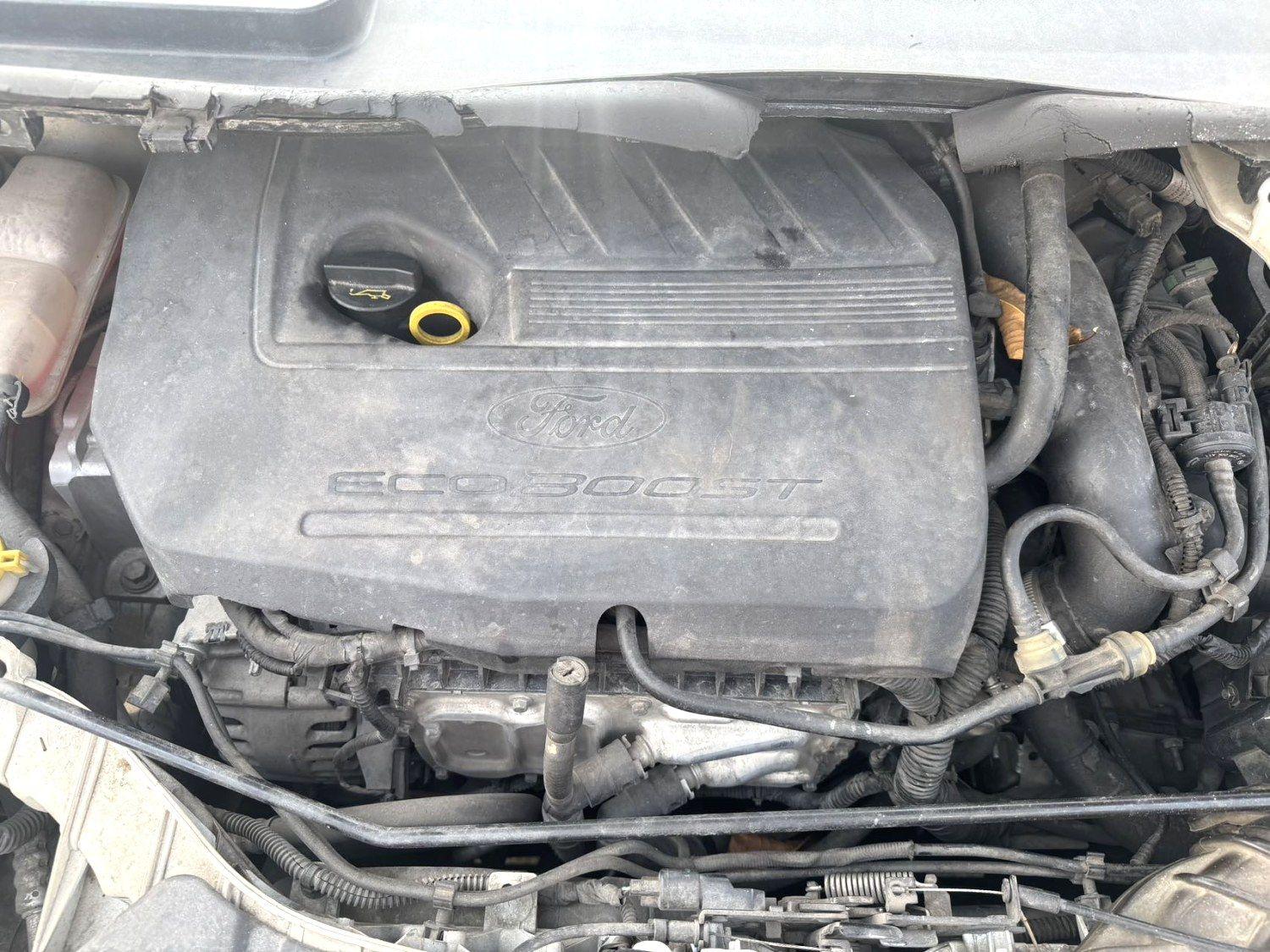 Ford Kuga 2015 thumb 4