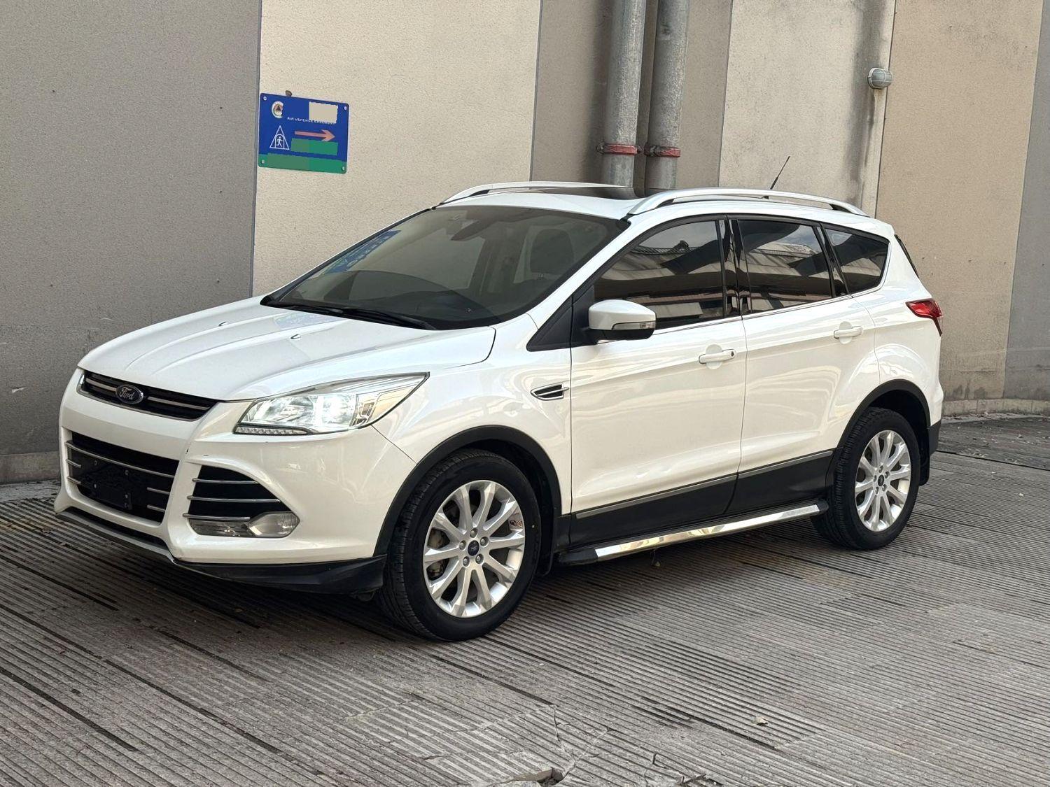 Ford Kuga 2015 thumb 10