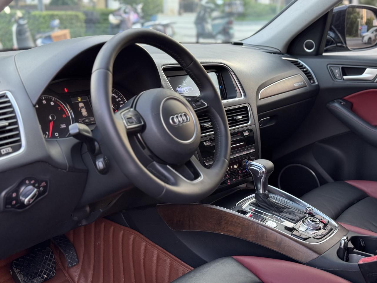 Audi Q5 2017 thumb 5