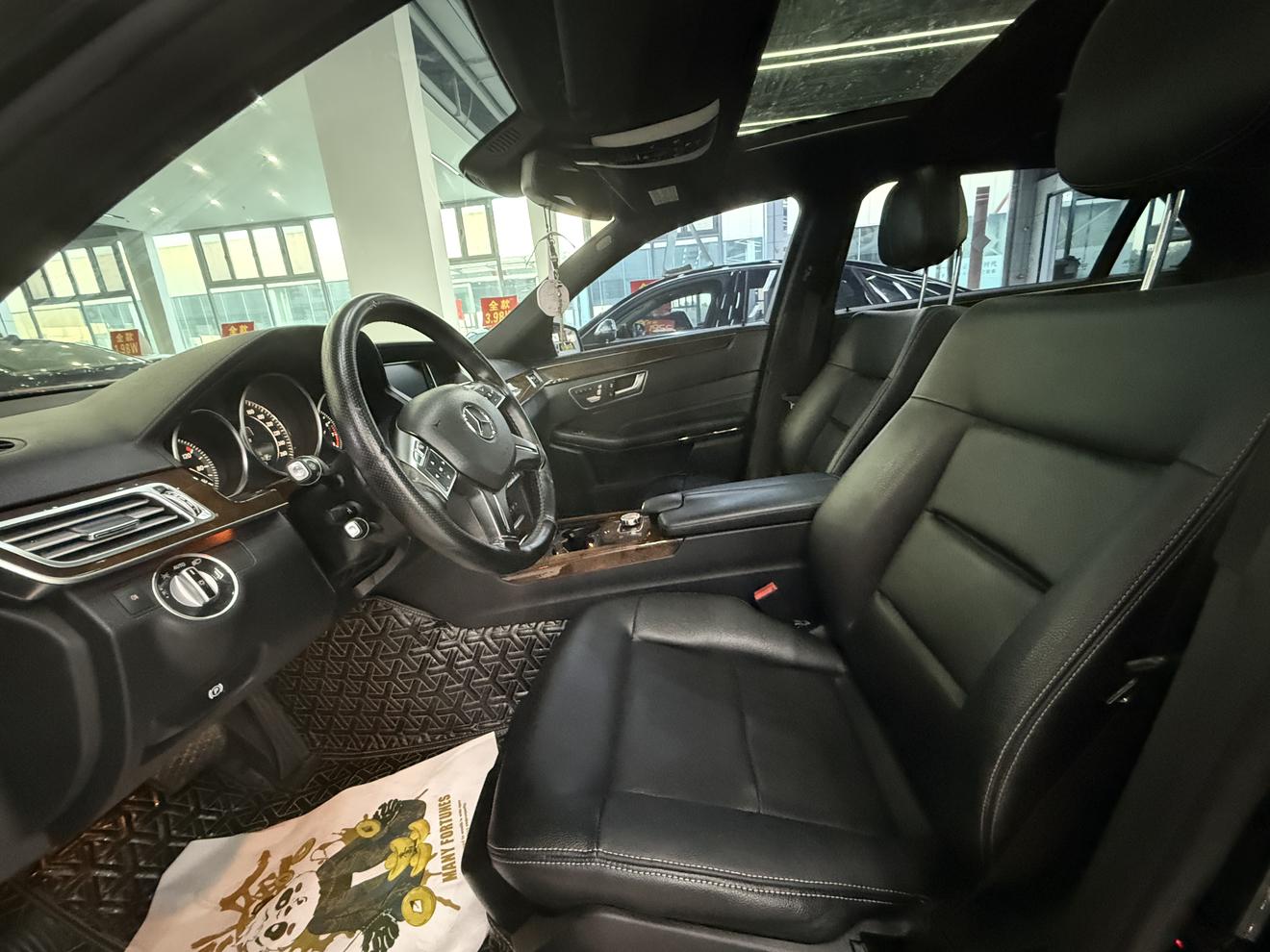 Mercedes-Benz E-Класс 2014 thumb 6