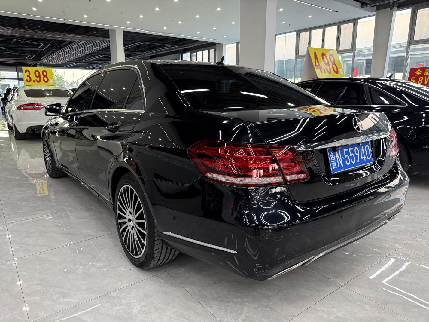 Mercedes-Benz E-Класс 2014 thumb 12