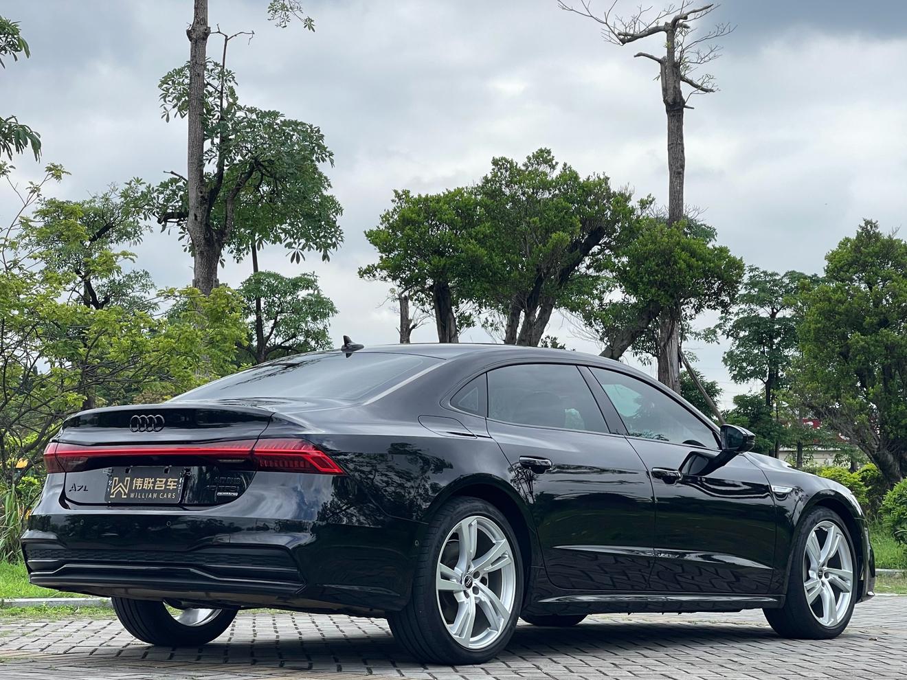 Audi A7 2022 thumb 5