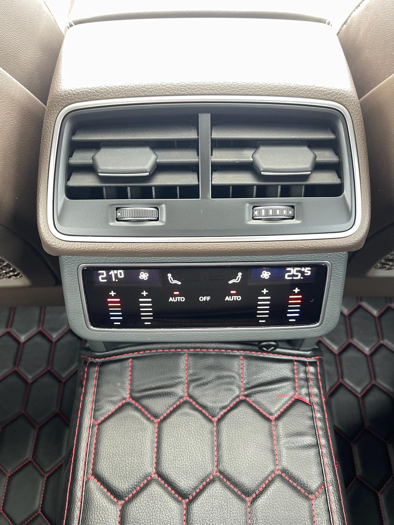 Audi A7 2022 thumb 10