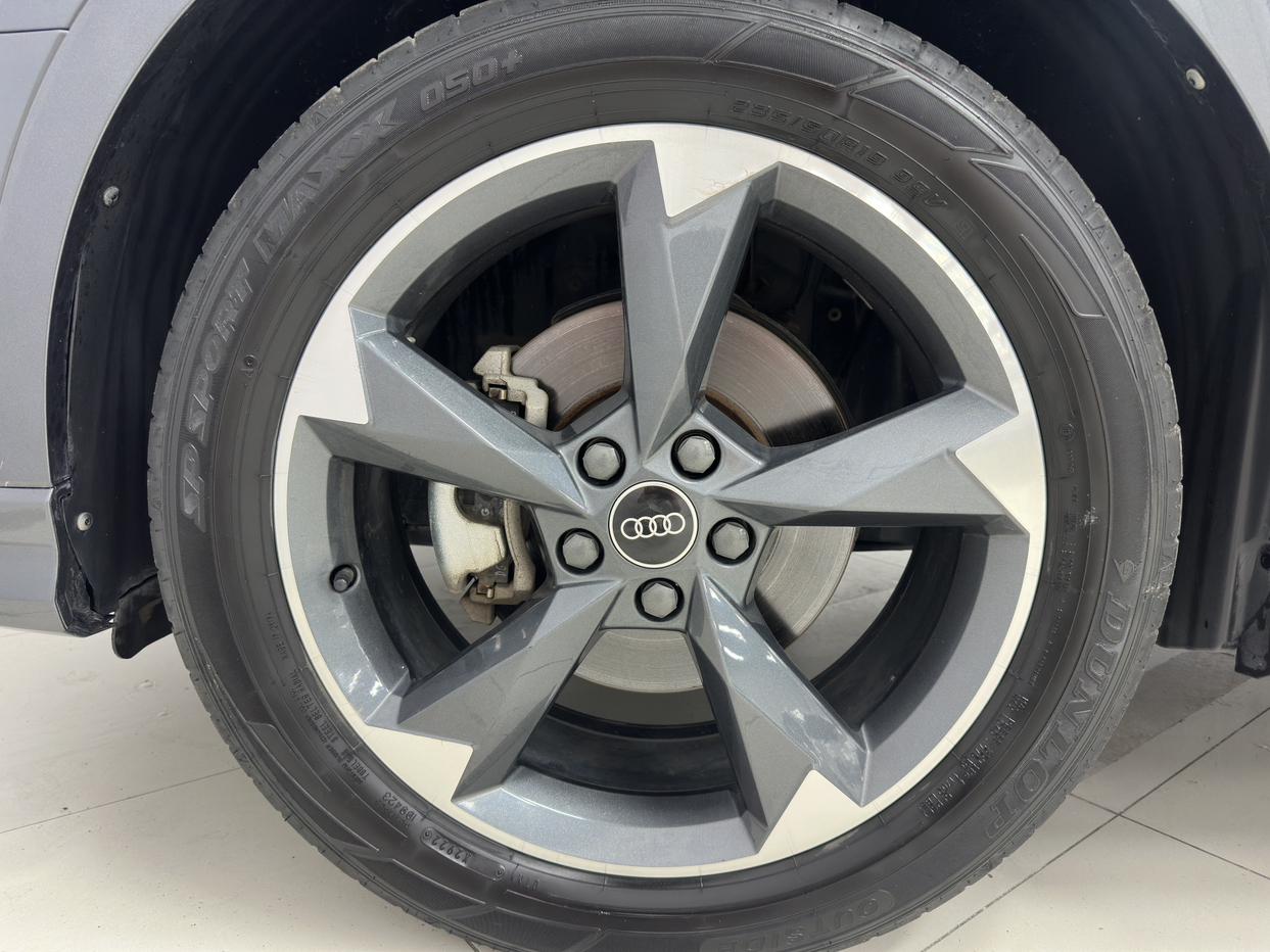 Audi Q3 2022 thumb 5