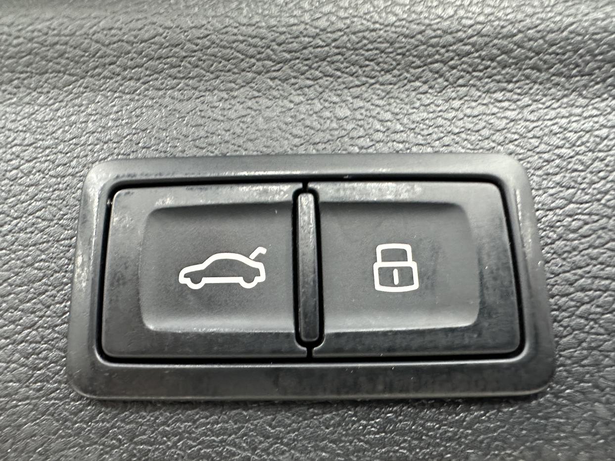 Audi Q3 2022 thumb 6