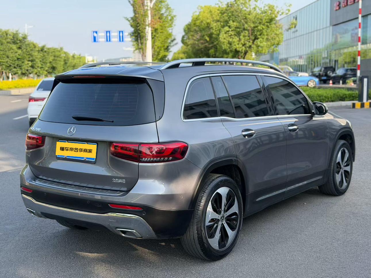 Mercedes-Benz GLB 2020 thumb 12