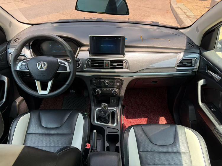 BAIC Changhe M60 2017 thumb 5