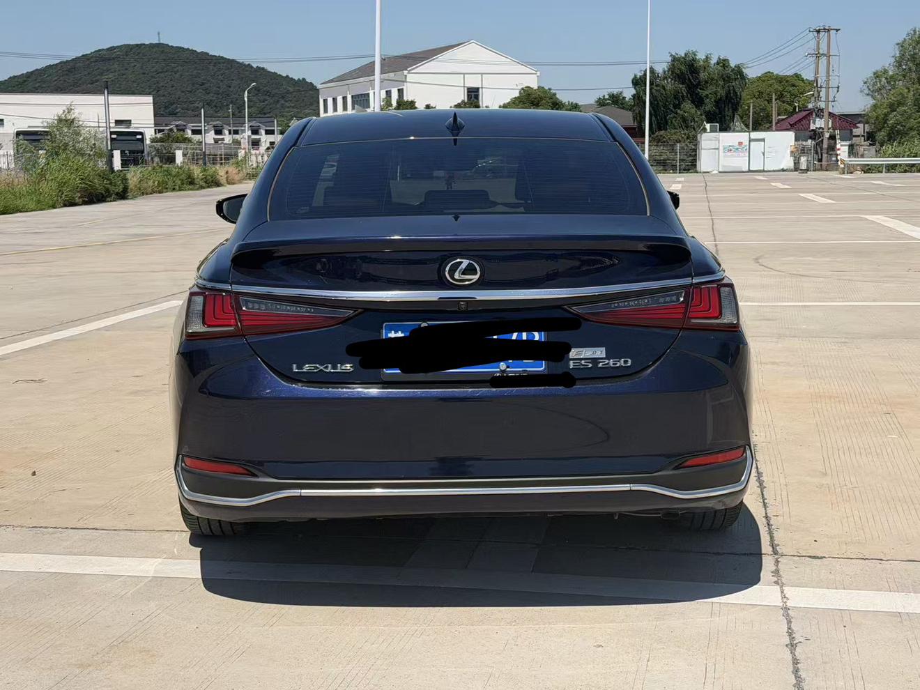 Lexus ES 2020 thumb 3