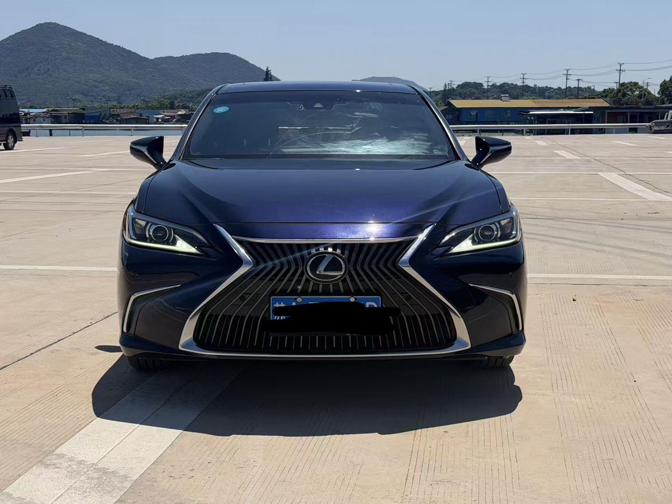Lexus ES 2020 thumb 11