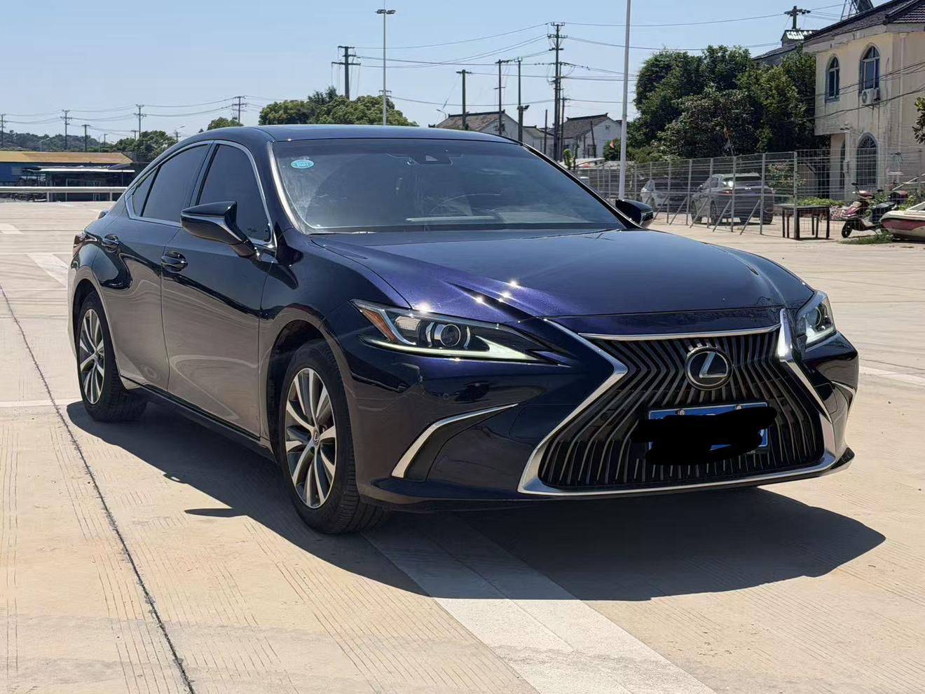 Lexus ES 2020 thumb 12