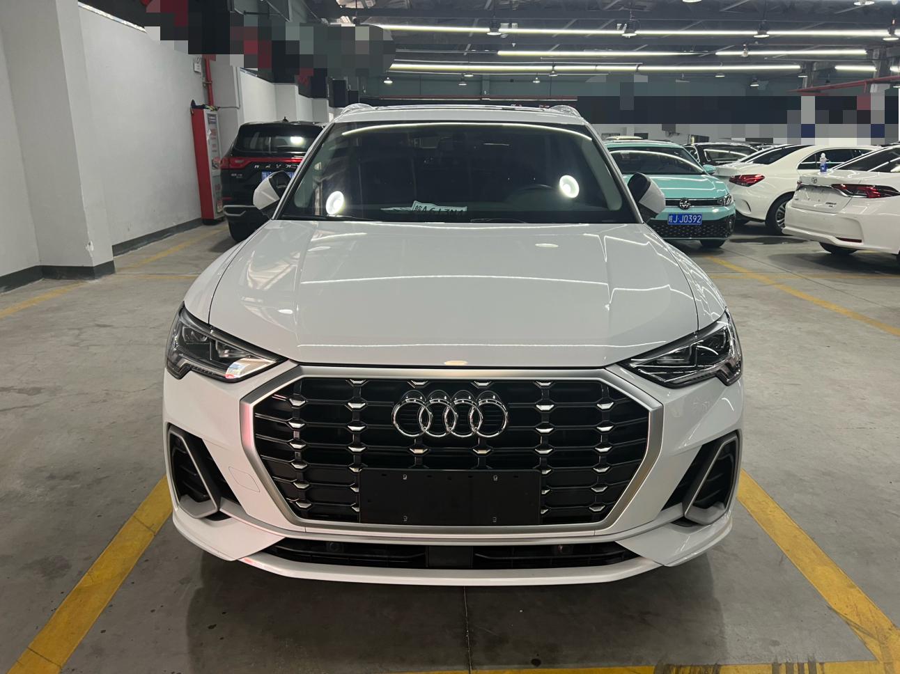 Audi Q3 2022 thumb 10