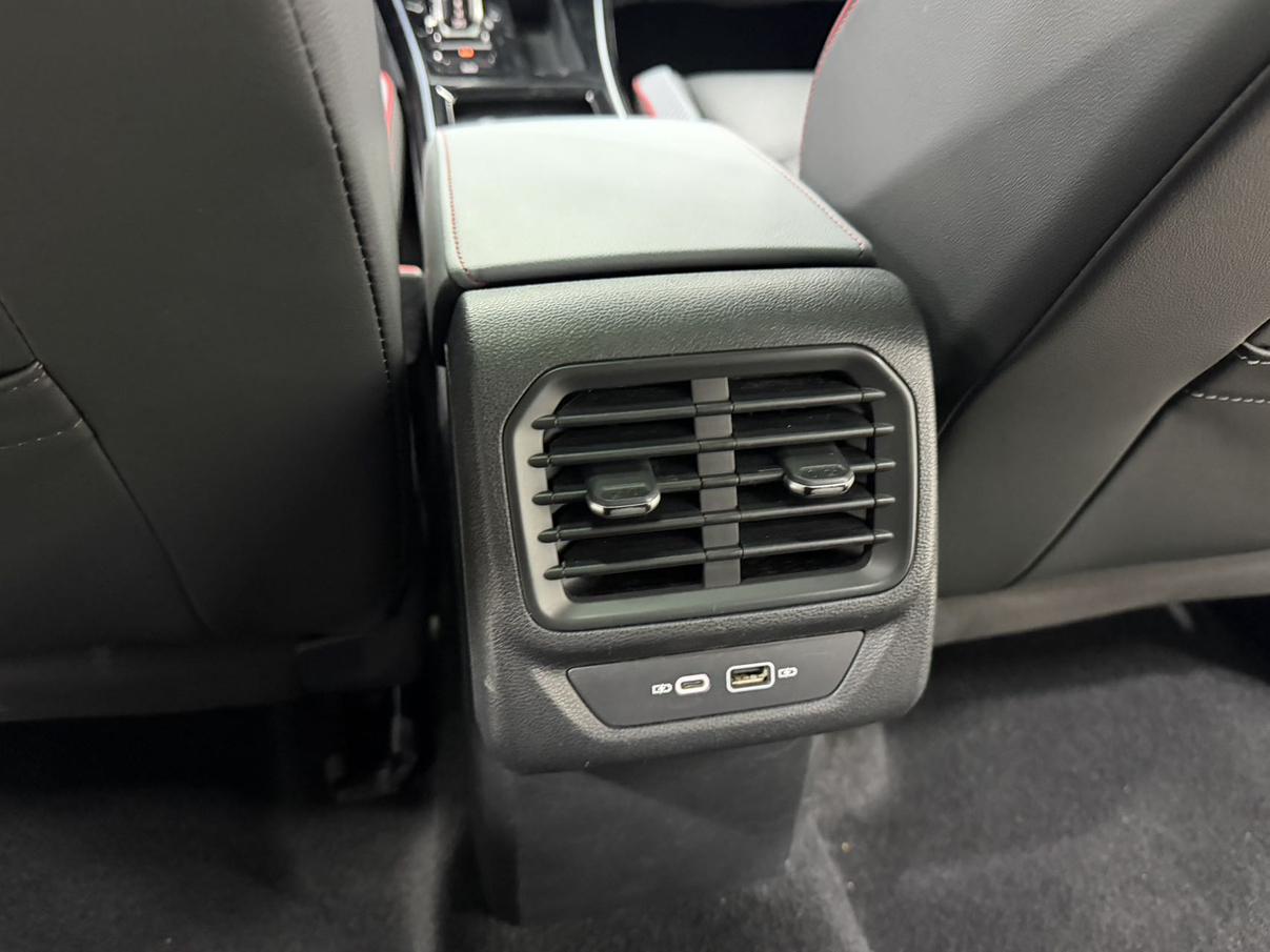 Volkswagen Lamando 2022 thumb 10