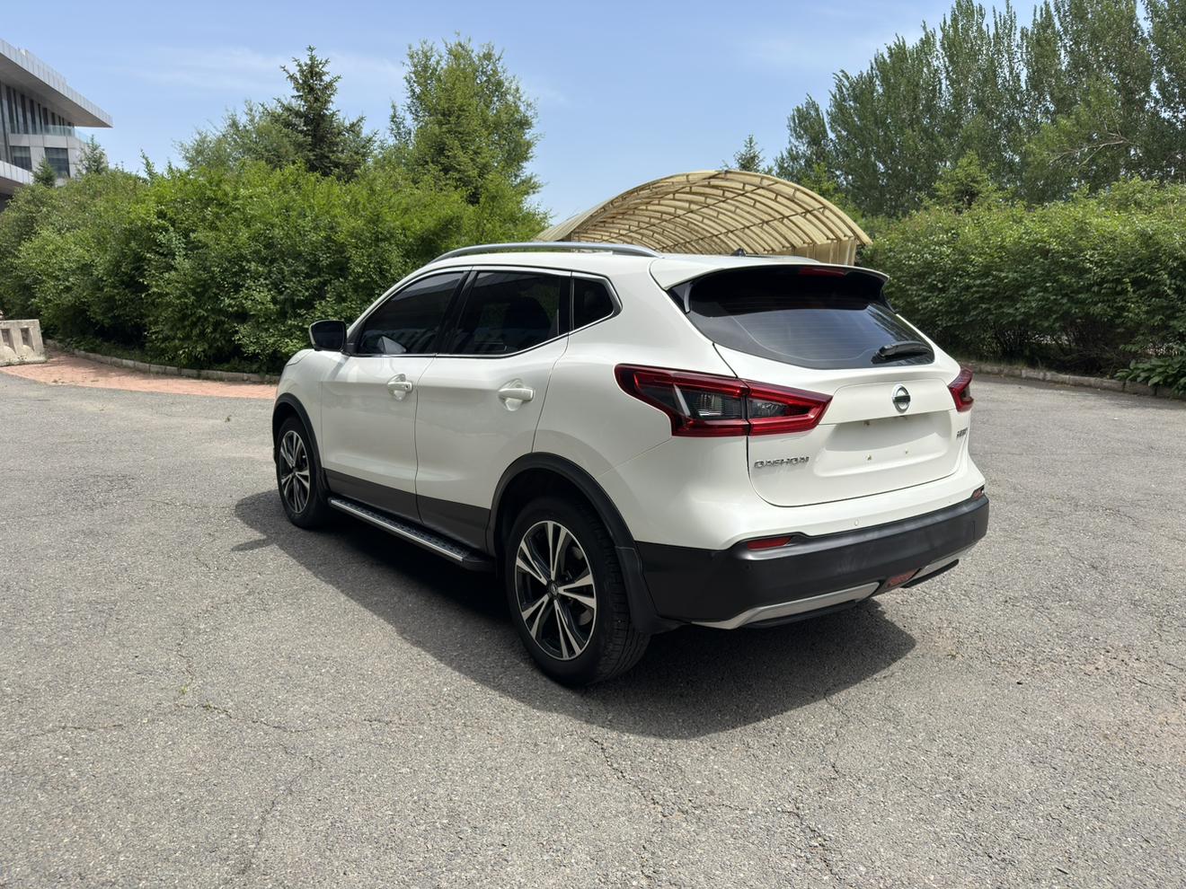 Nissan Qashqai+2 2022 thumb 2