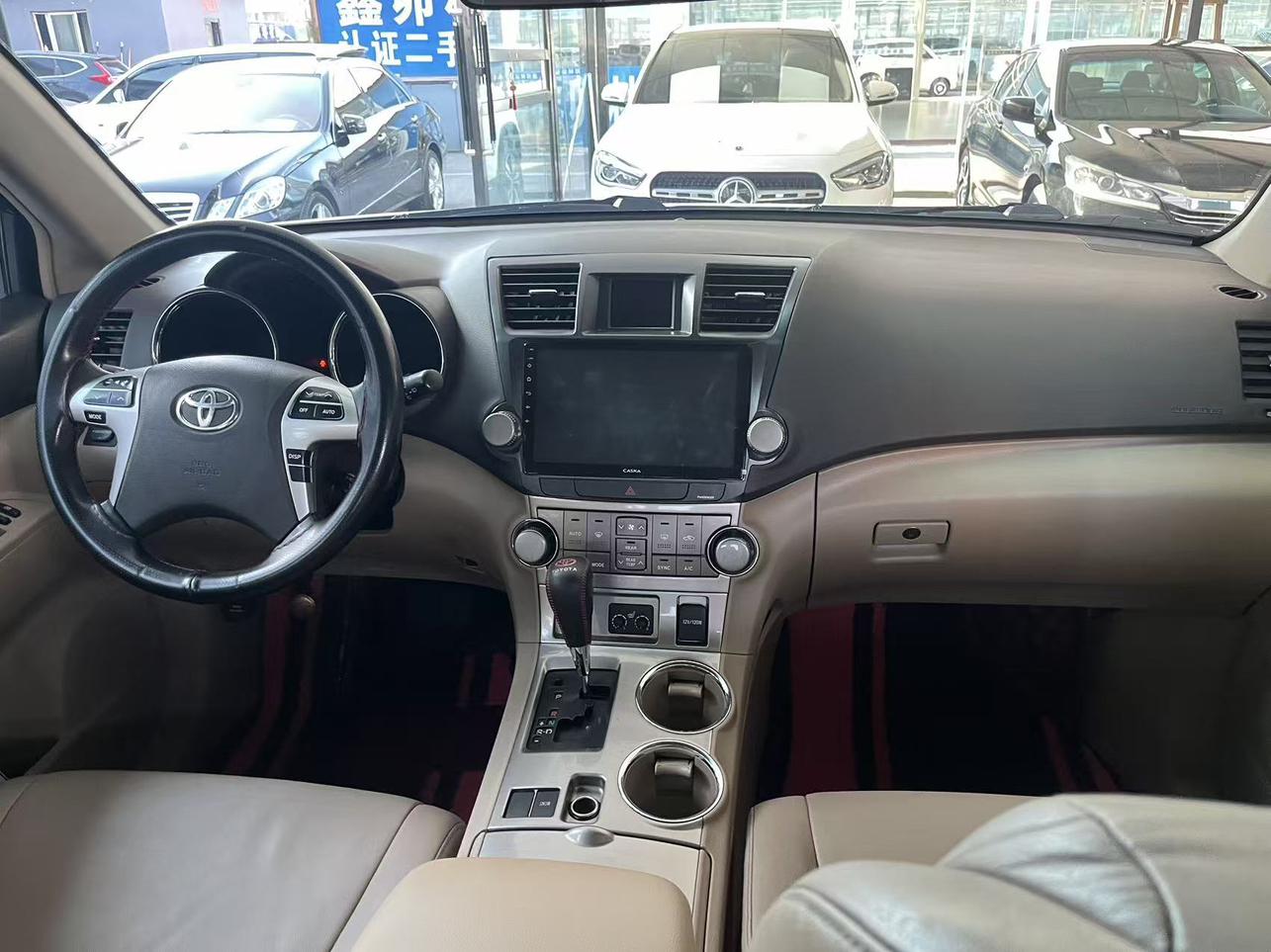 Toyota Highlander 2012 thumb 12