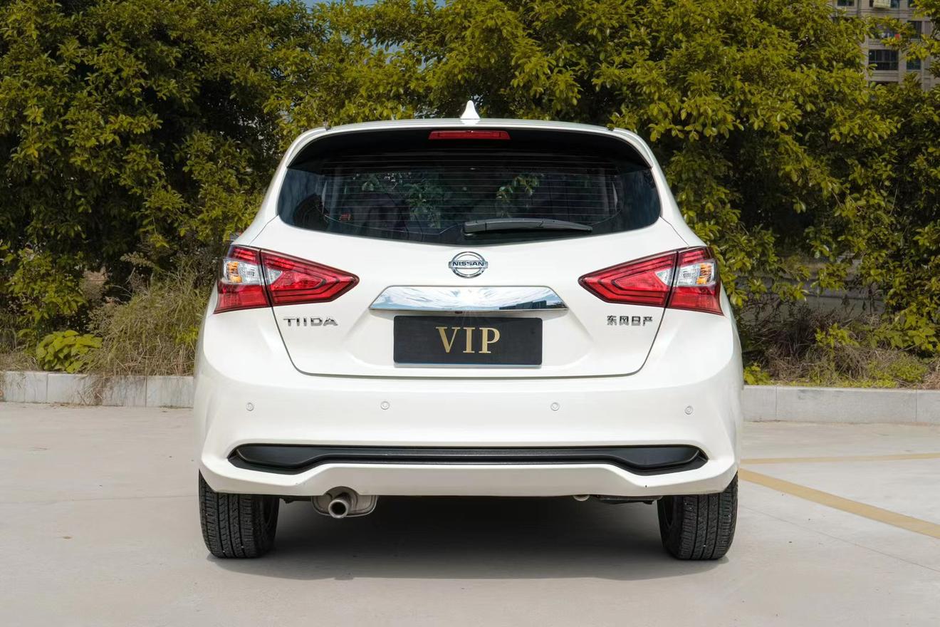 Nissan Tiida 2021 thumb 3