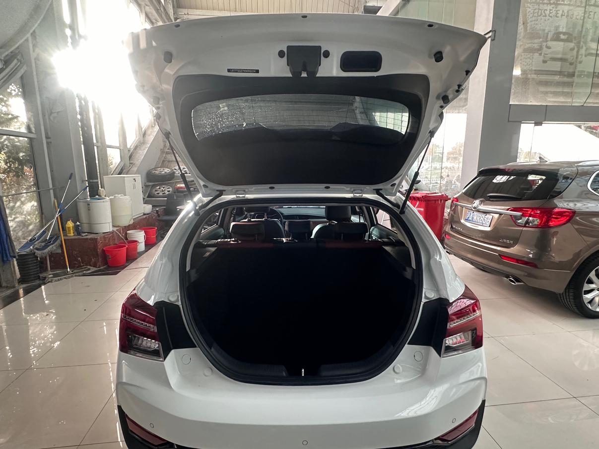 Geely Vision S1 2019 thumb 11