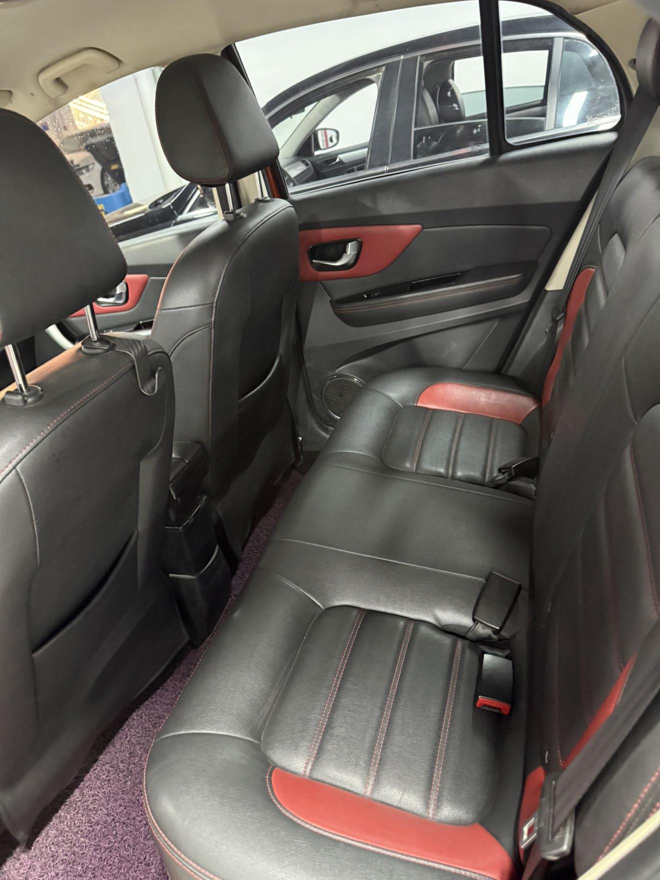 Haval H1 2015 thumb 6