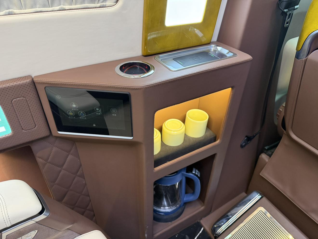 Mercedes-Benz Sprinter 2022 thumb 12
