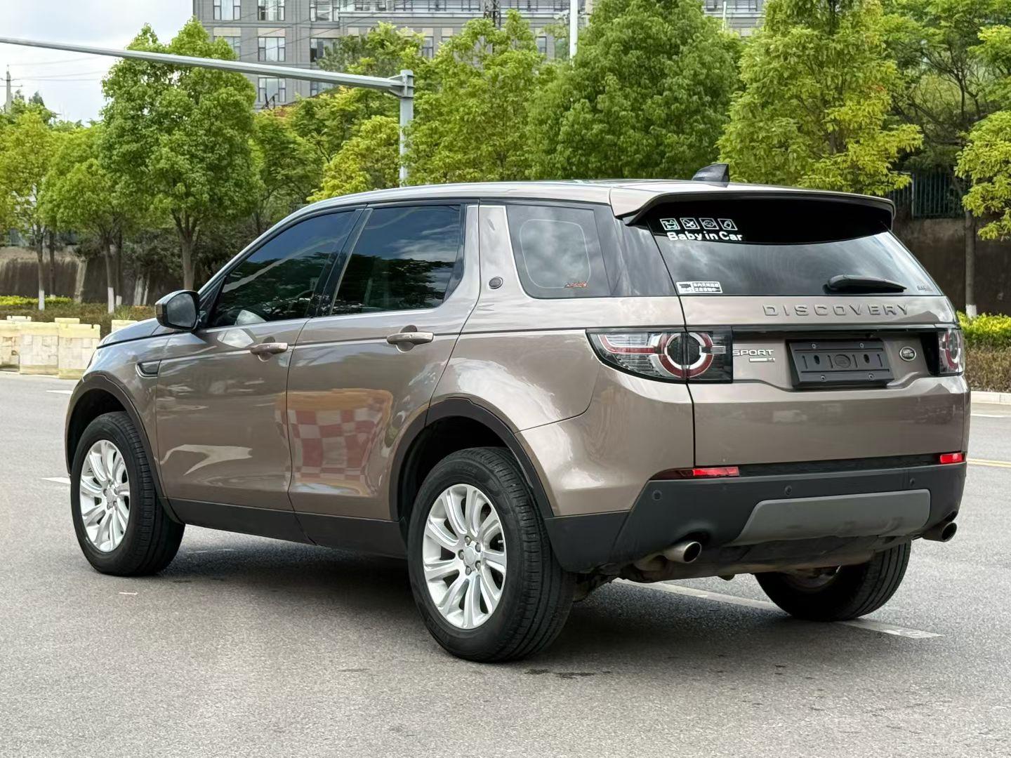Land Rover Discovery Sport 2017 thumb 11