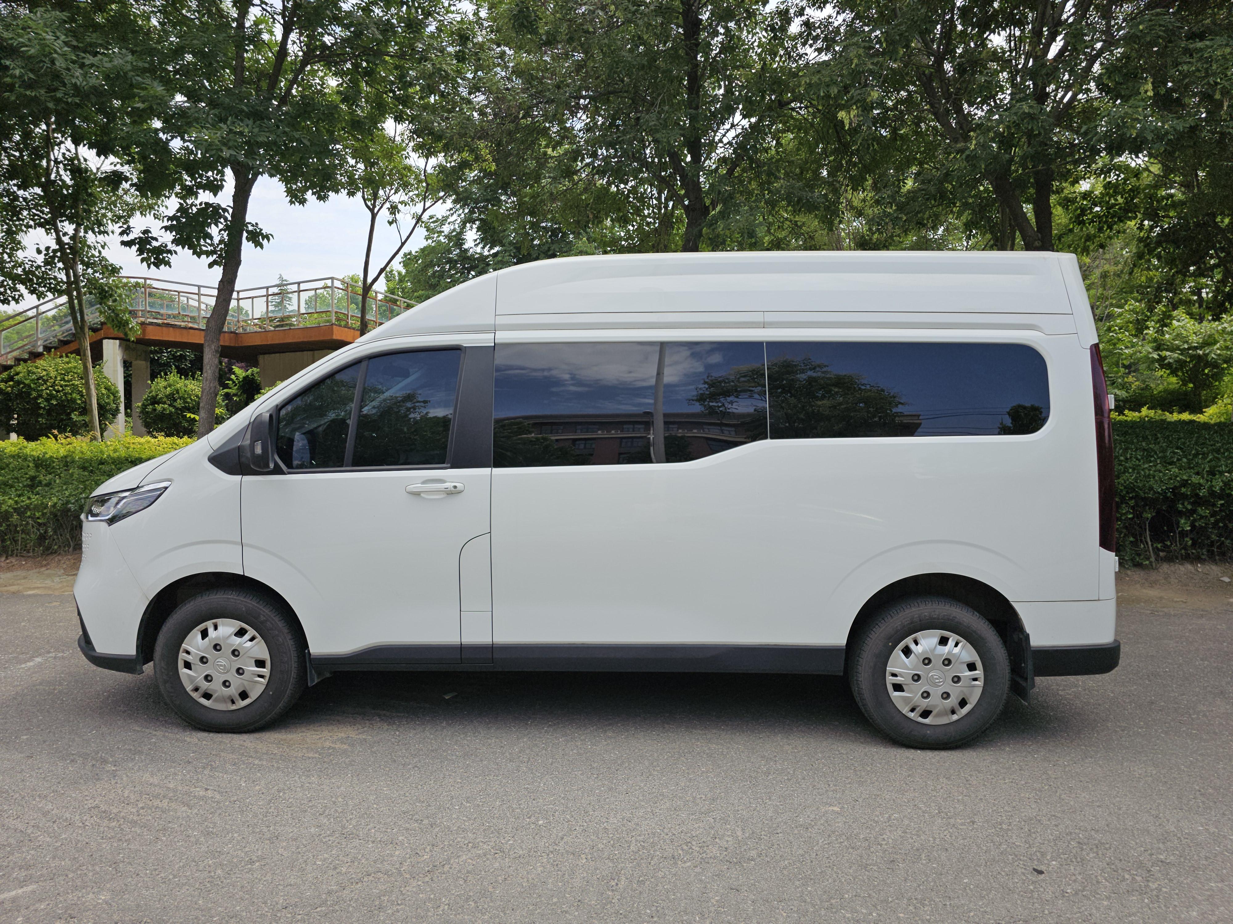 Maxus V70 2023 thumb 2