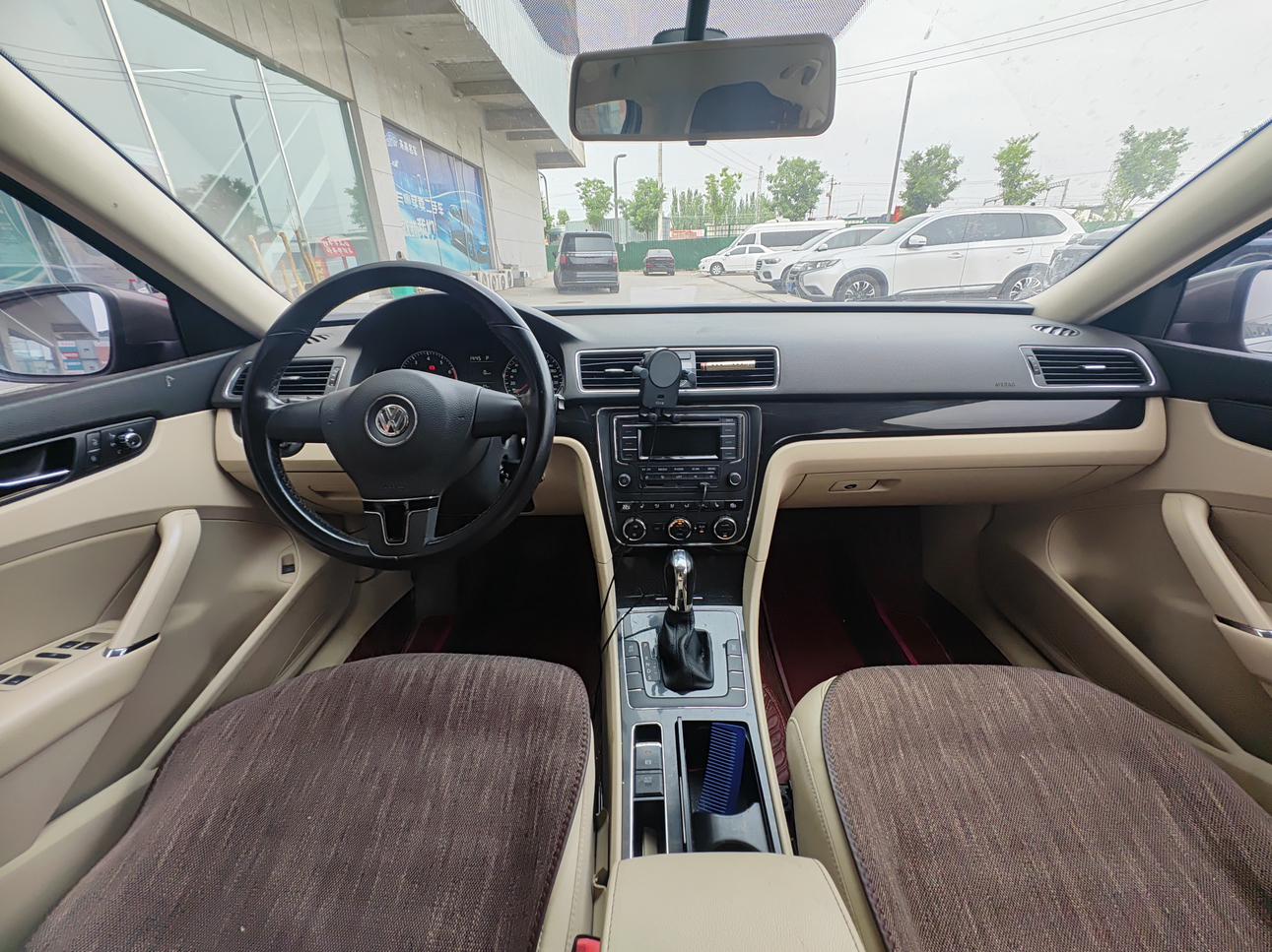 Volkswagen Passat (North America and China) 2013 thumb 7
