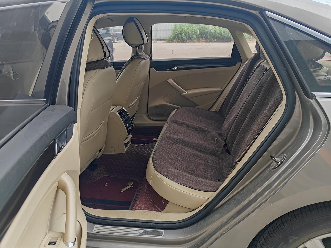 Volkswagen Passat (North America and China) 2013 thumb 10