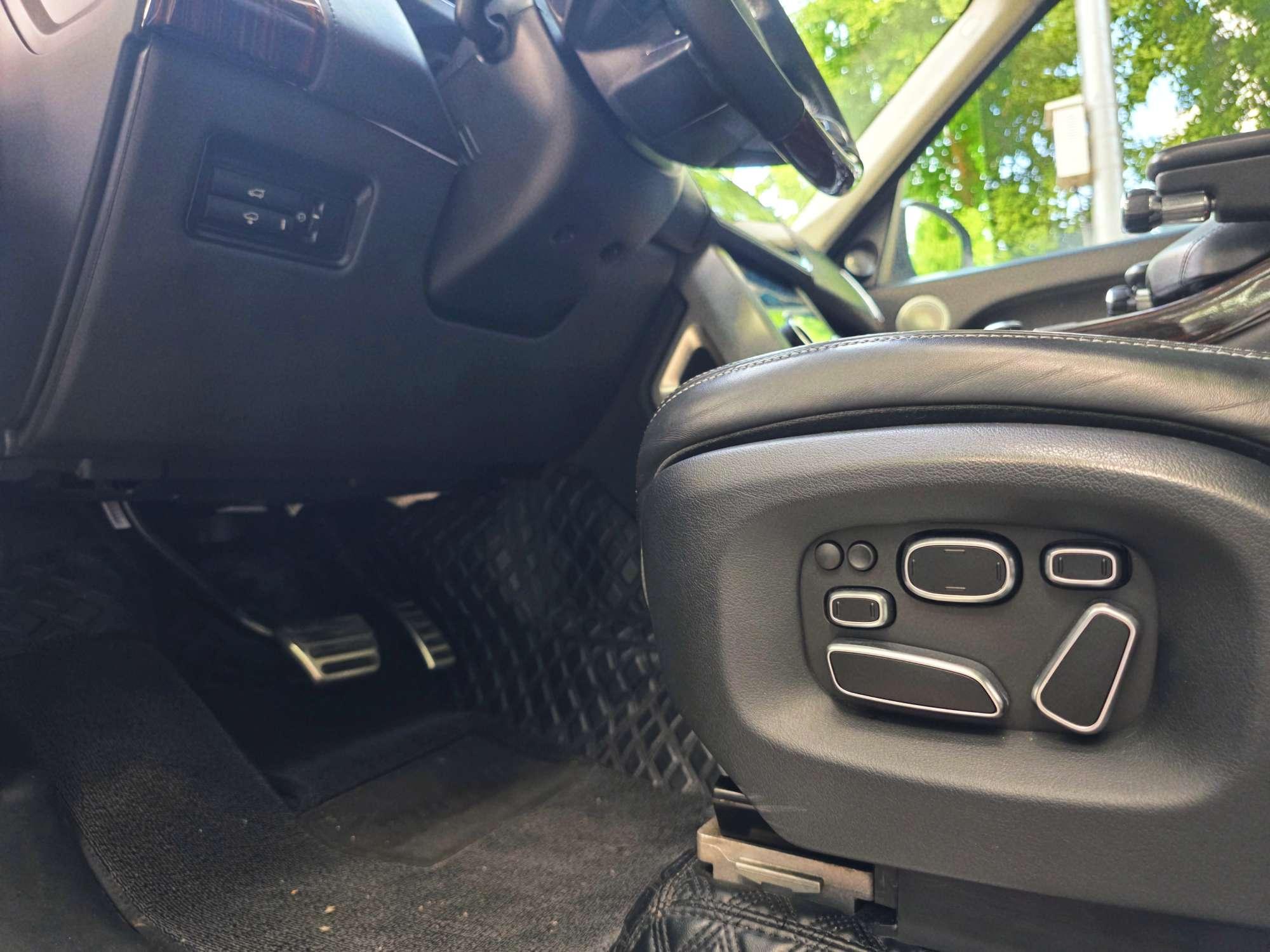 Land Rover Range Rover 2015 thumb 11