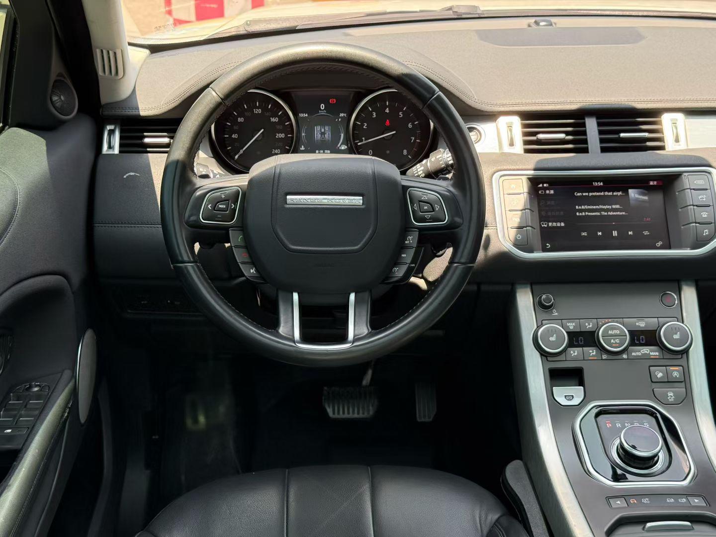 Land Rover Evoque 2017 thumb 5