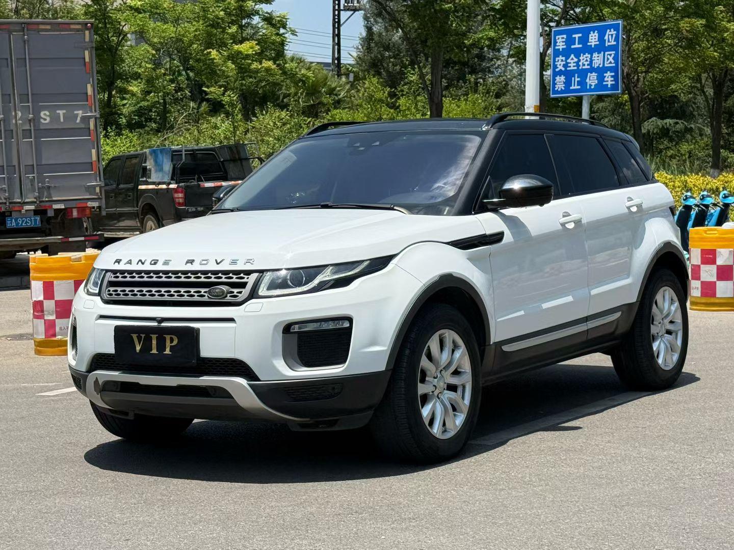 Land Rover Evoque 2017 thumb 8