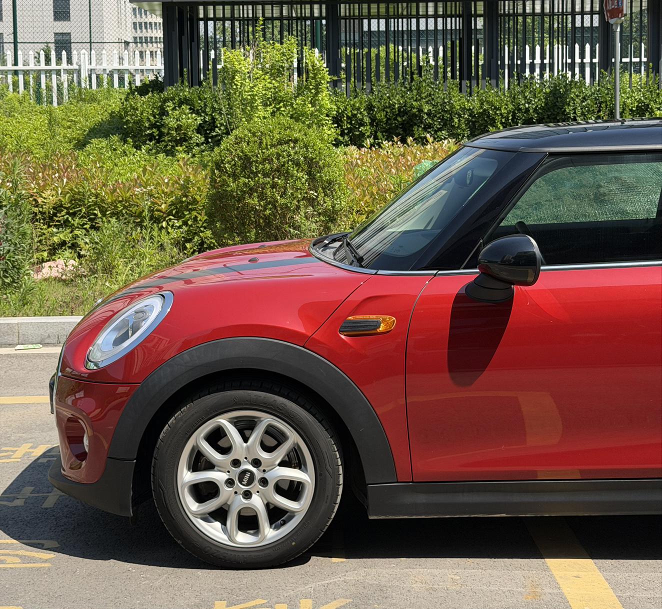 Mini Hatch 2016 thumb 8