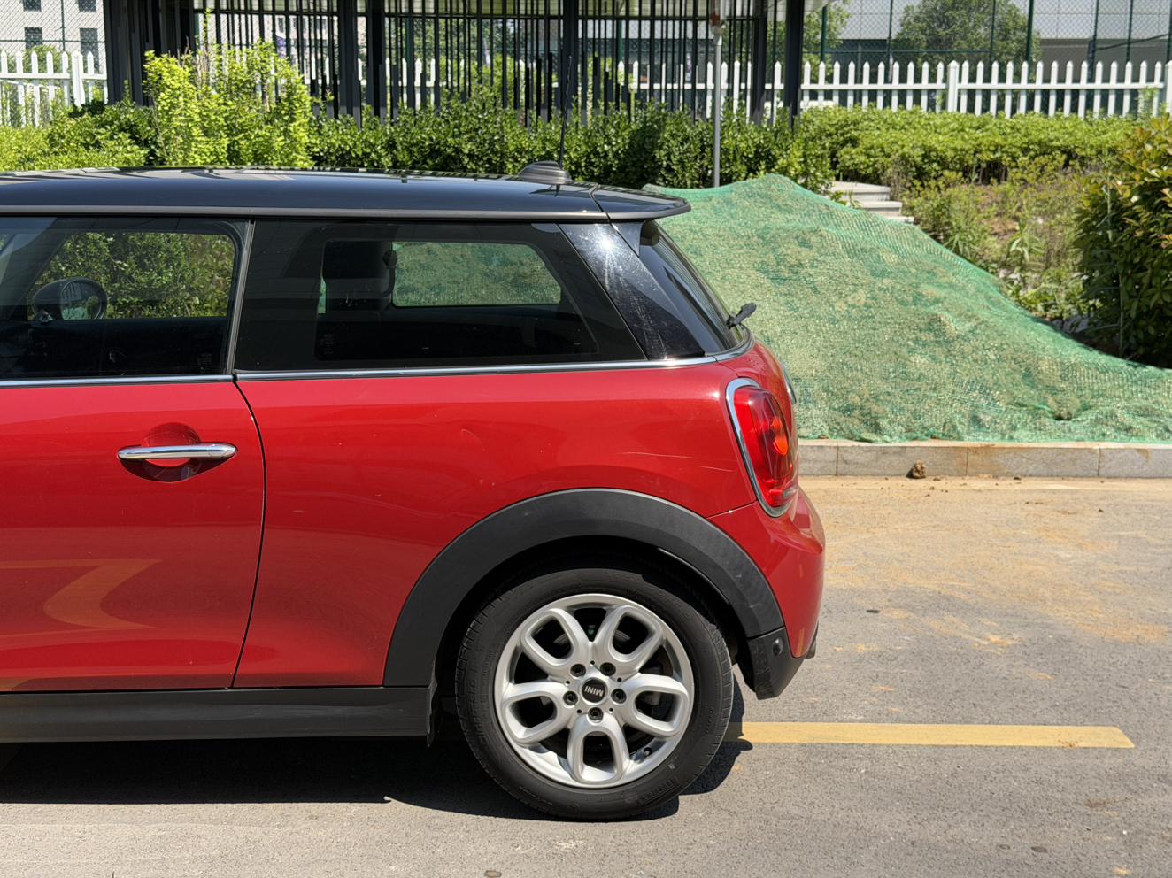Mini Hatch 2016 thumb 10