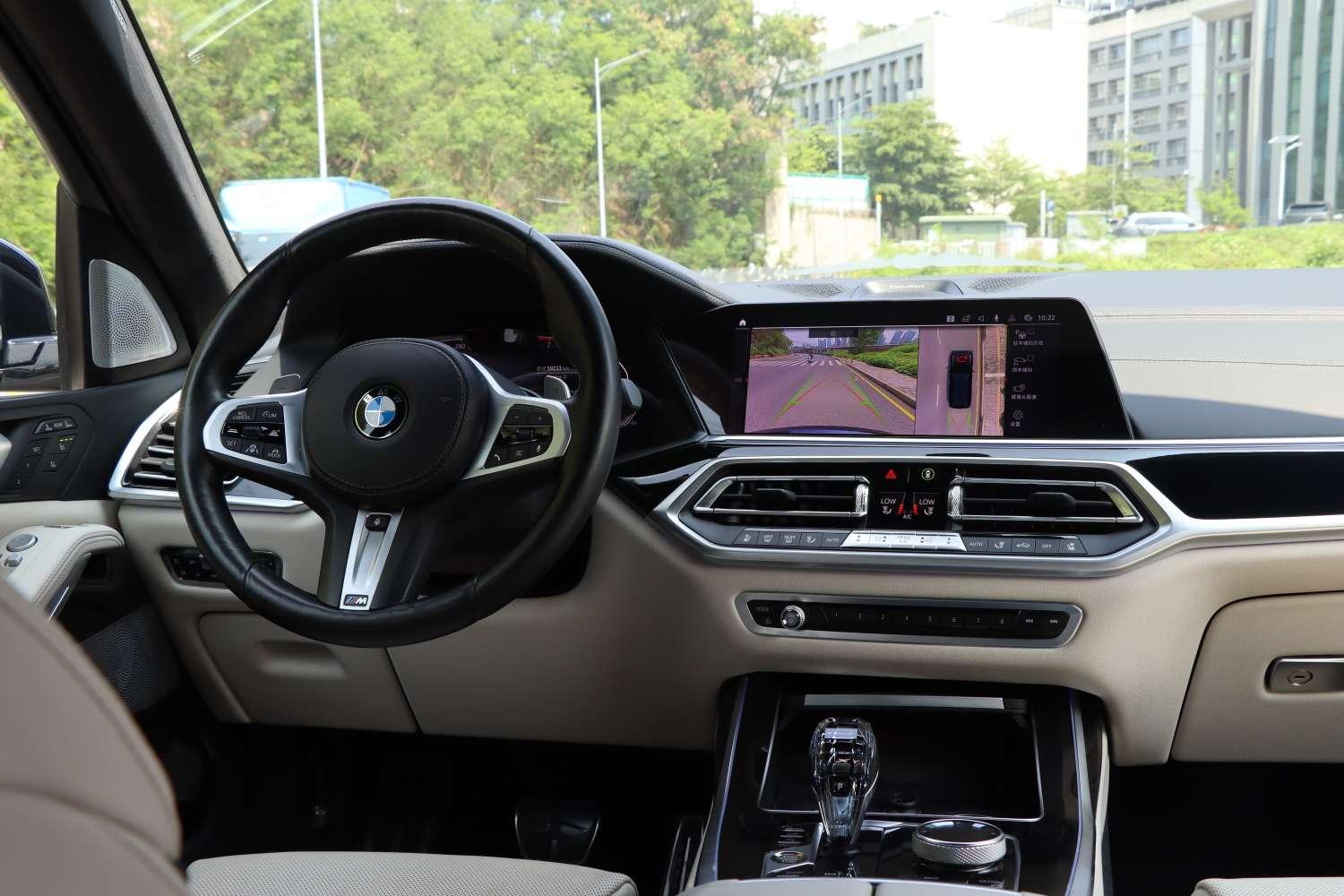 BMW X7 2019 thumb 10