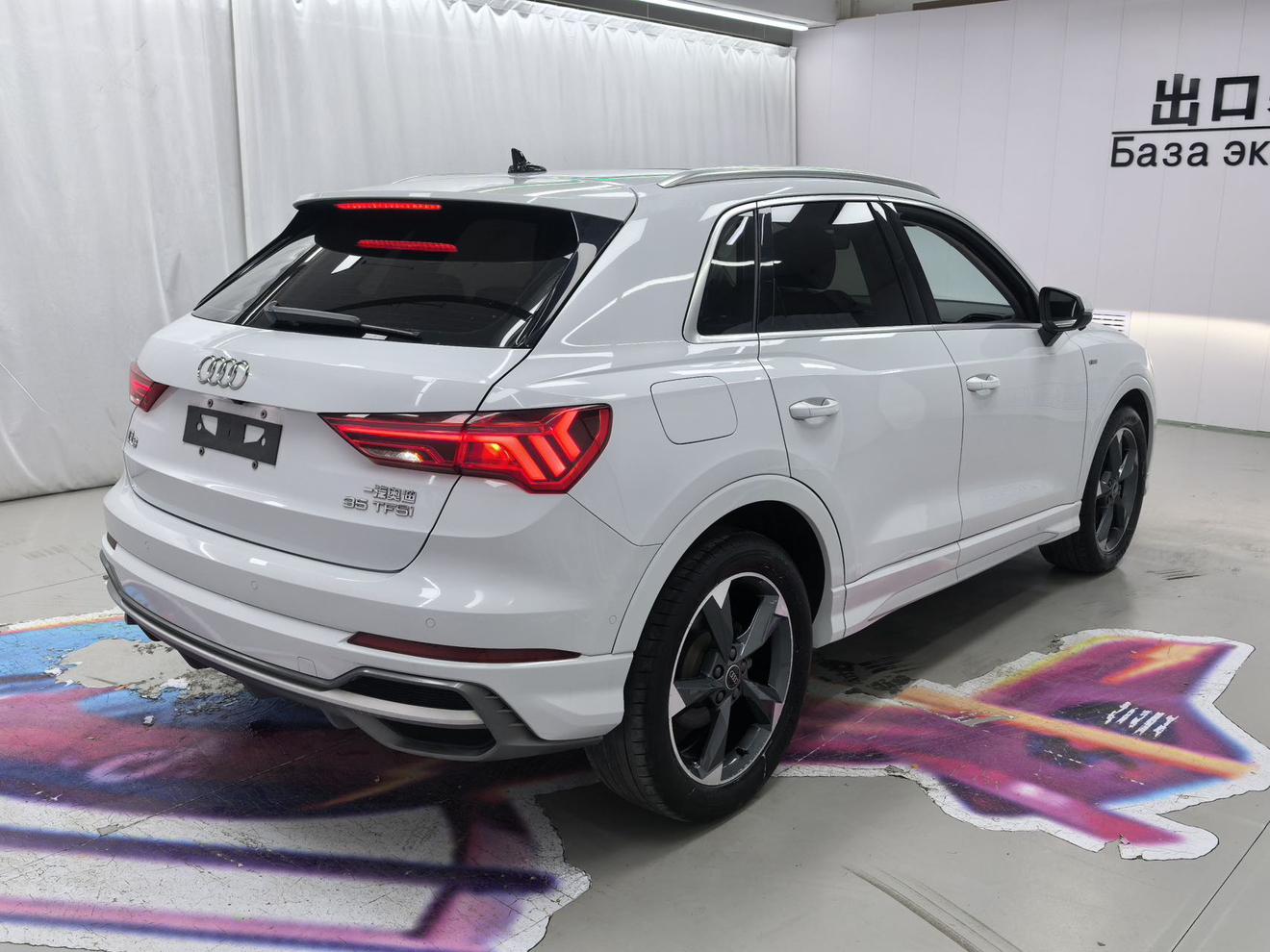 Audi Q3 2022 thumb 4
