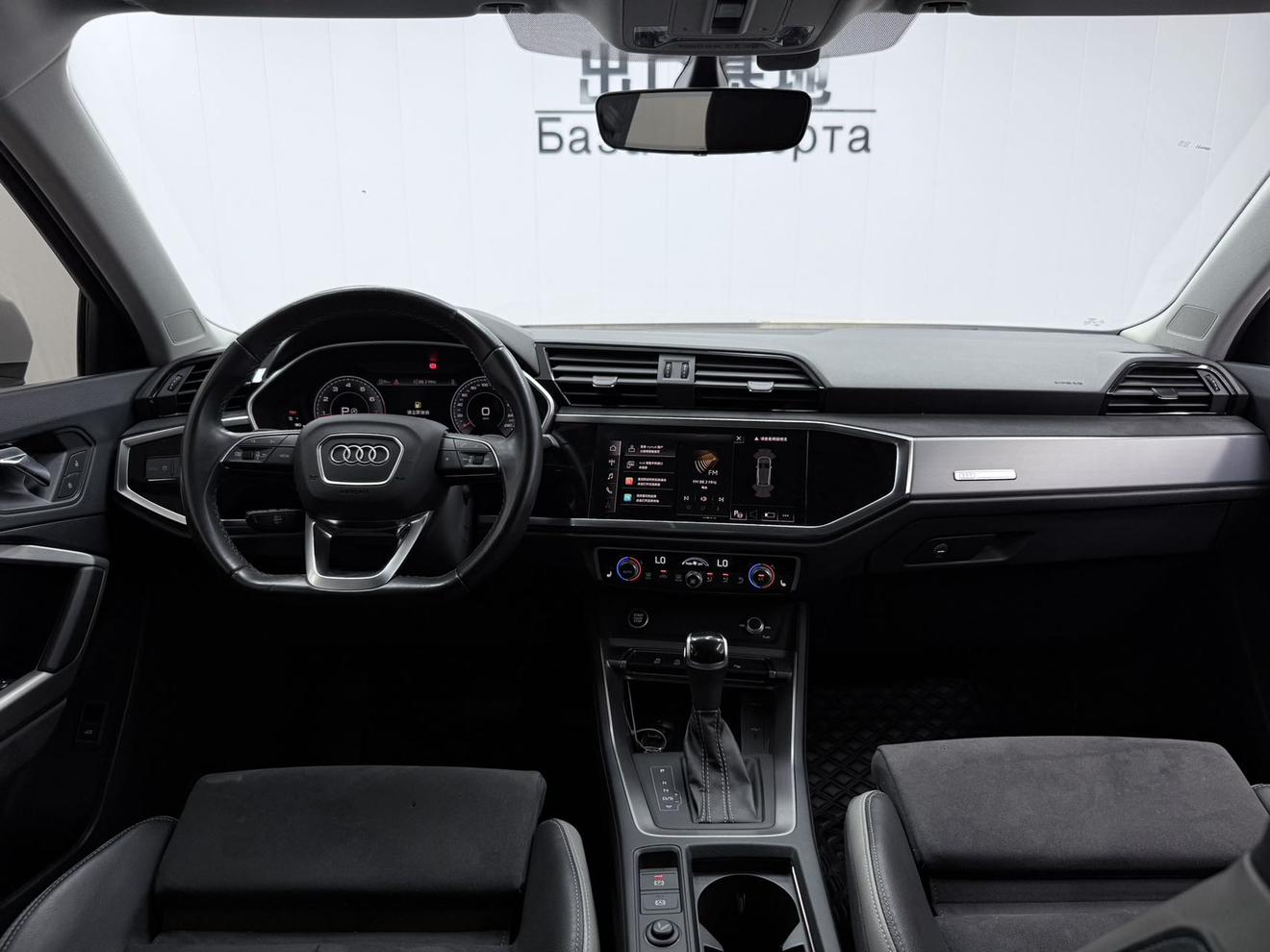 Audi Q3 2022 thumb 6