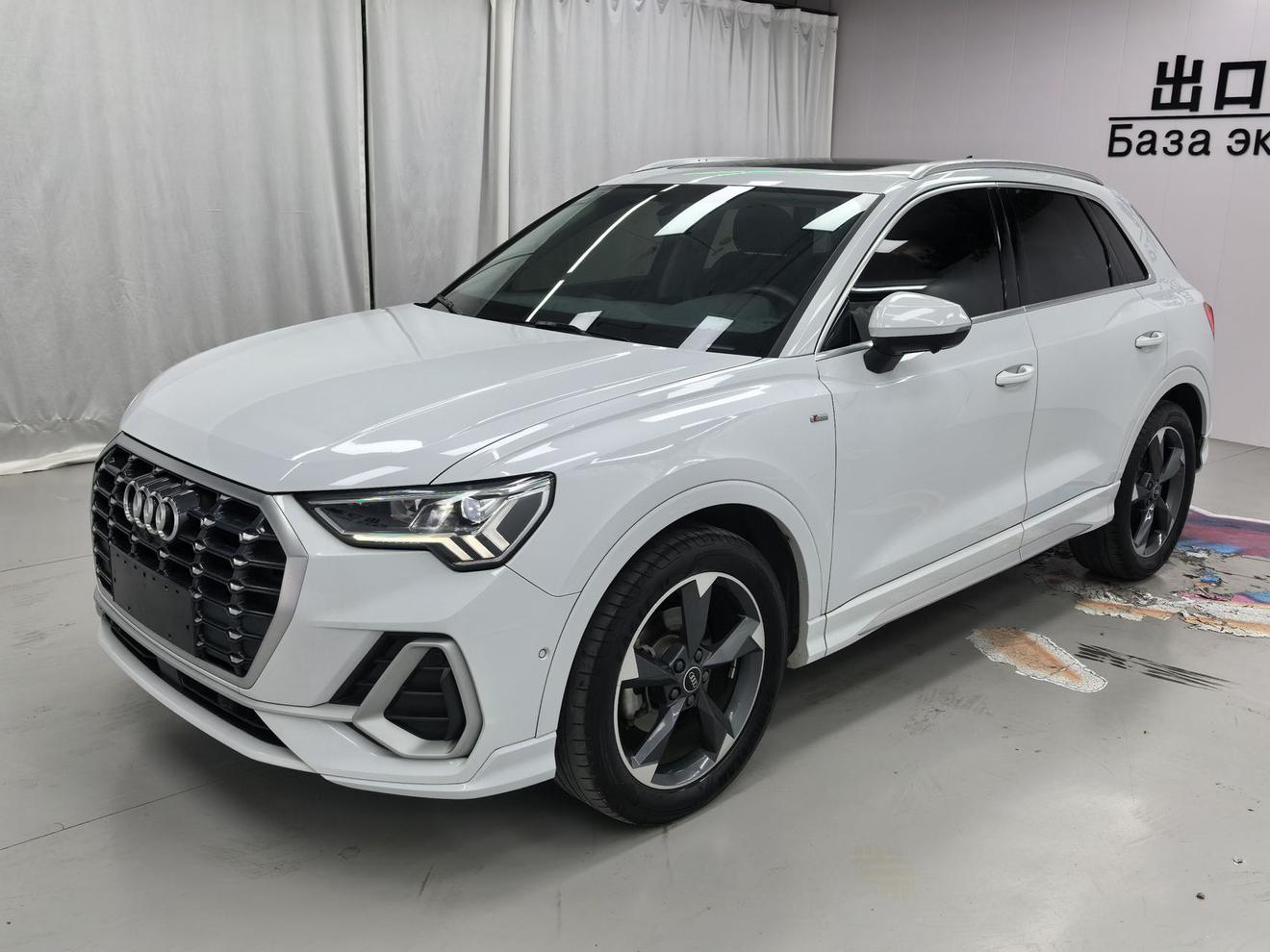Audi Q3 2022 thumb 8