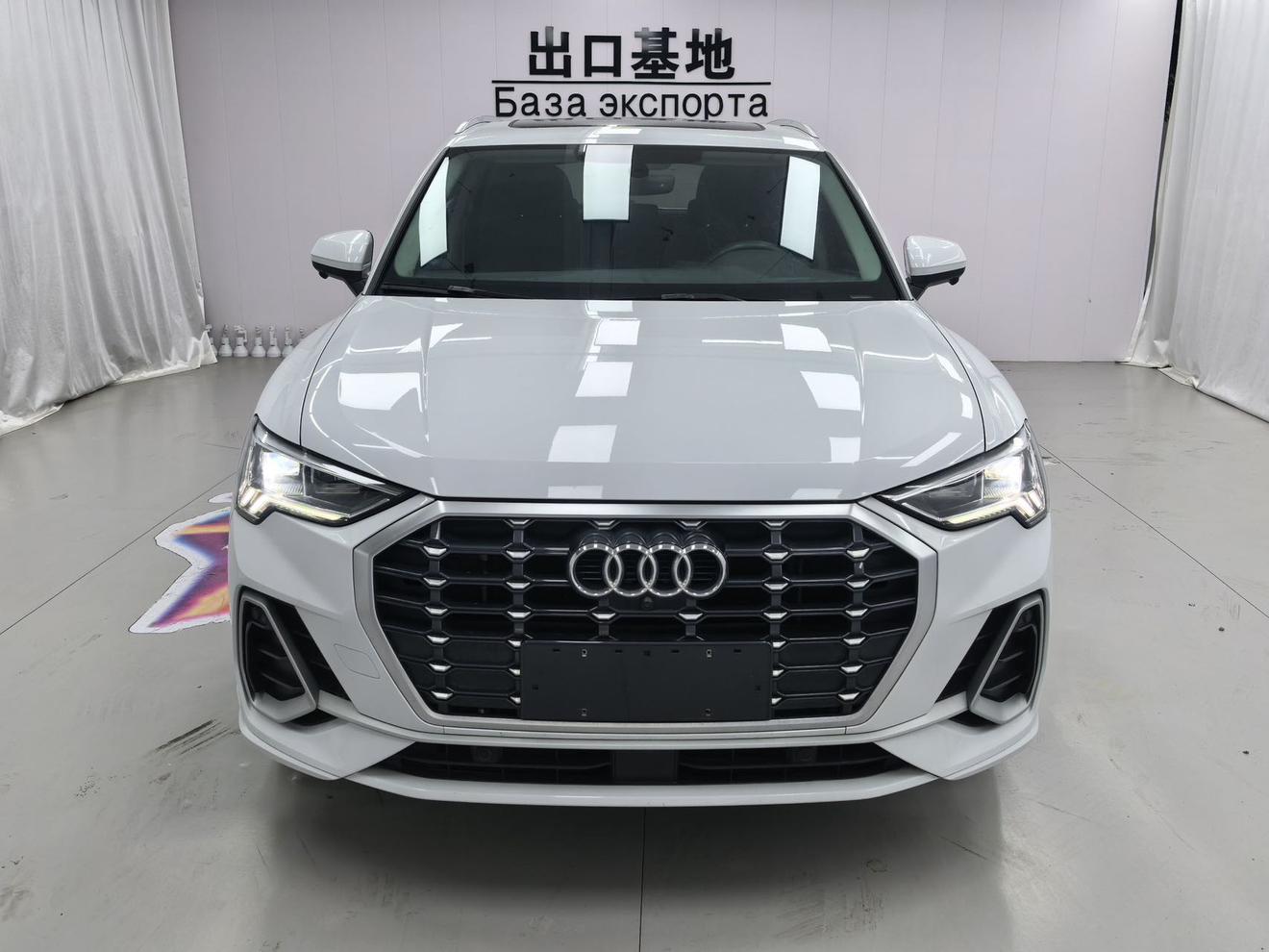 Audi Q3 2022 thumb 9