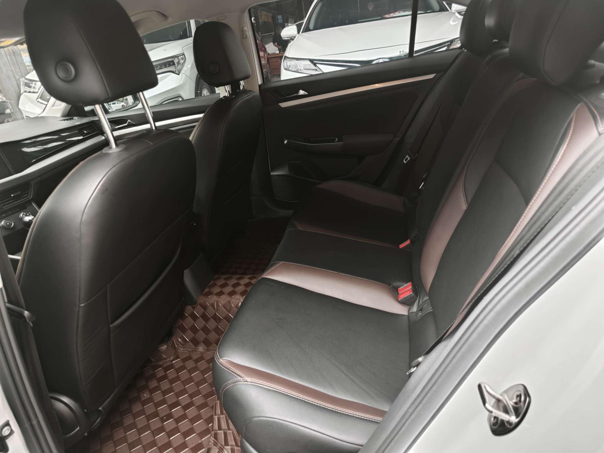 Volkswagen Bora 2019 thumb 7