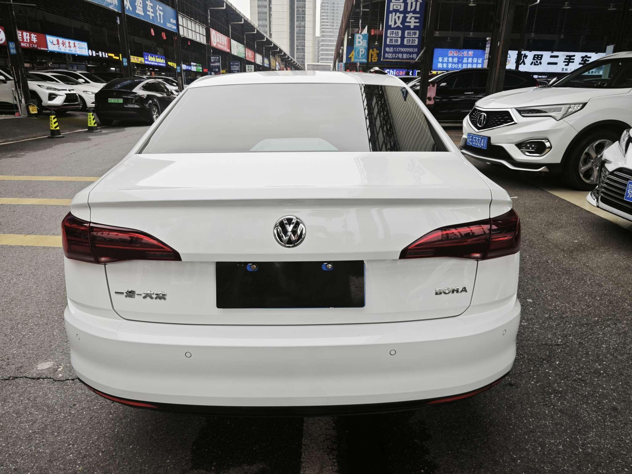Volkswagen Bora 2019 thumb 12